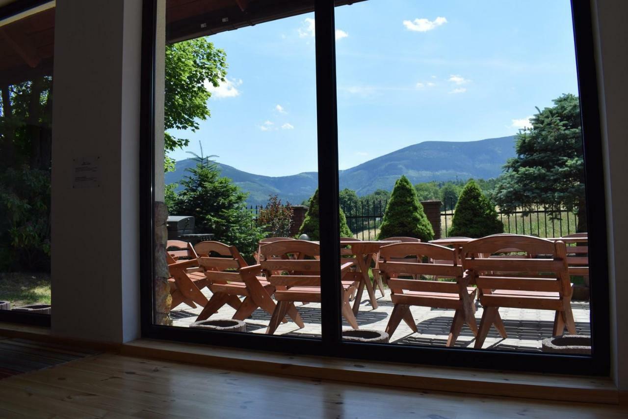Gorski Widok Karpacz Apartamenty I Pokoje- Salon Kominkowy المظهر الخارجي الصورة